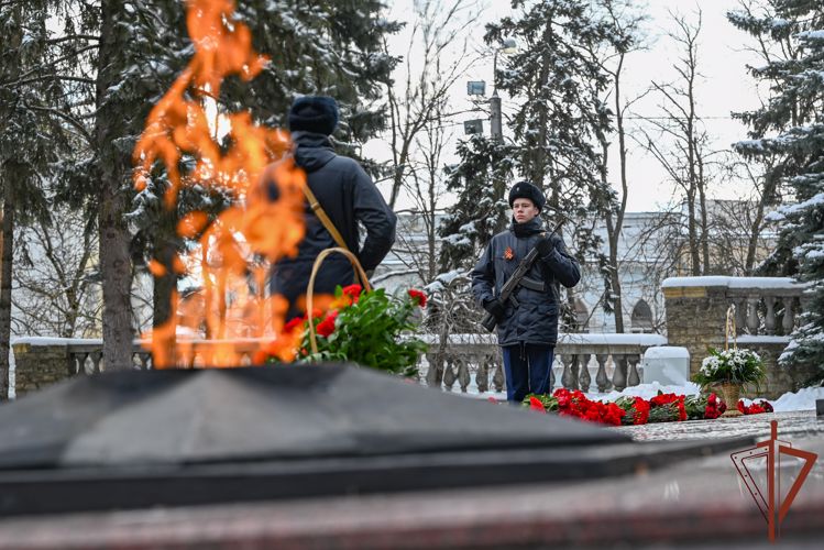 Росгвардейцы приняли участие в памятных мероприятиях, посвященных годовщине освобождения Ставрополя от немецко-фашистских захватчиков