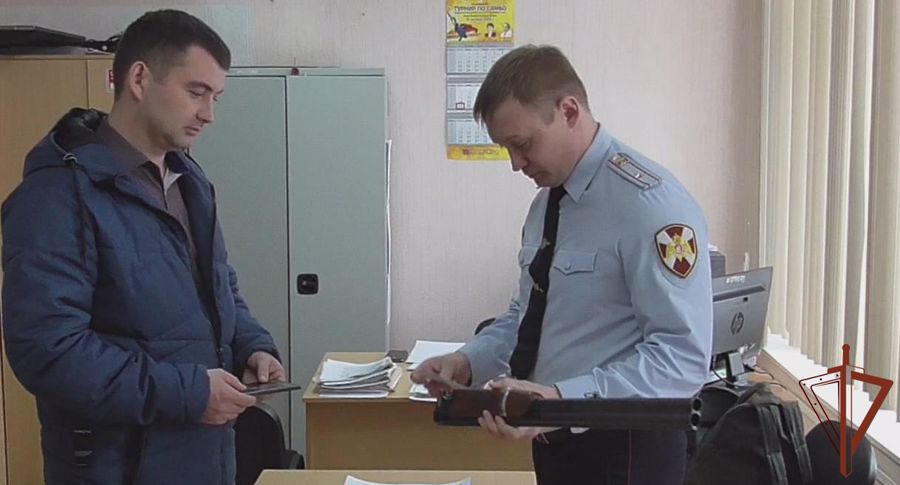В Уральском округе Росгвардии подвели итоги лицензионно-разрешительной работы и государственного контроля  