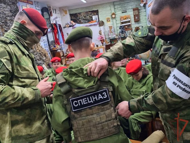 В Сибири прошли тематические мероприятия, приуроченные к 75-летию инженерной службы Росгвардии