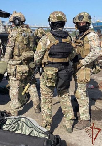 В Дагестане при участии Росгвардии задержан подозреваемый в незаконном сбыте наркотиков