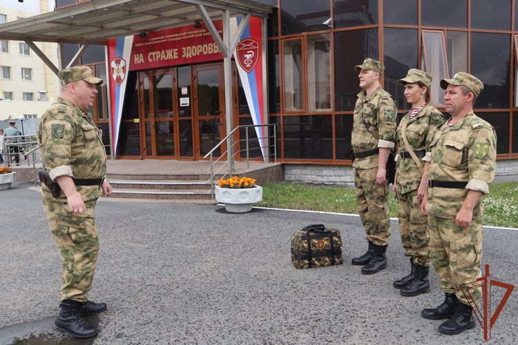 В Уральском округе проводится акция «5-й госпиталь Росгвардии. 35 лет на страже здоровья» (видео)