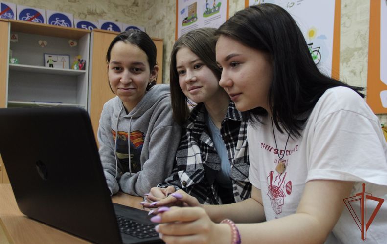 В Уральском округе Росгвардии состоялись мероприятия в рамках  Дня подразделений по взаимодействию со СМИ (видео)