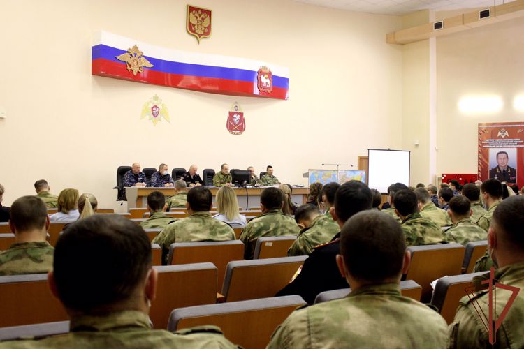 В Уральском округе Росгвардии стартовал зимний период подготовки