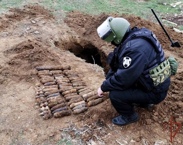 Военнослужащие и сотрудники инженерных подразделений Южного округа Росгвардии отметили профессиональный праздник