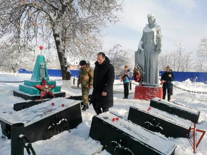 Росгвардия почтила память участников боев за освобождение Кубани от немецко-фашистских захватчиков в годы Великой Отечественной войны    