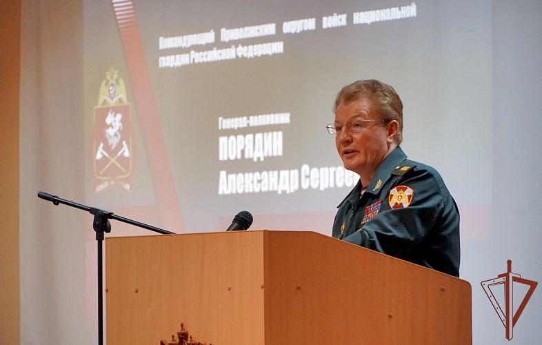 Командующий Приволжским округом проинспектировал Управление Росгвардии по Оренбургской области