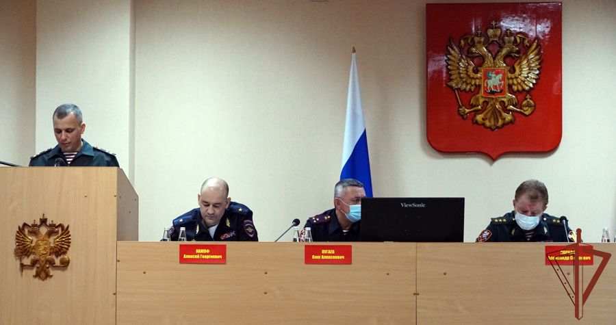Командующий Приволжским округом проинспектировал Управление Росгвардии по Оренбургской области