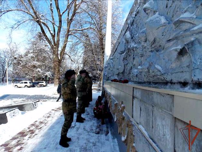 Росгвардия почтила память участников боев за освобождение Кубани от немецко-фашистских захватчиков в годы Великой Отечественной войны