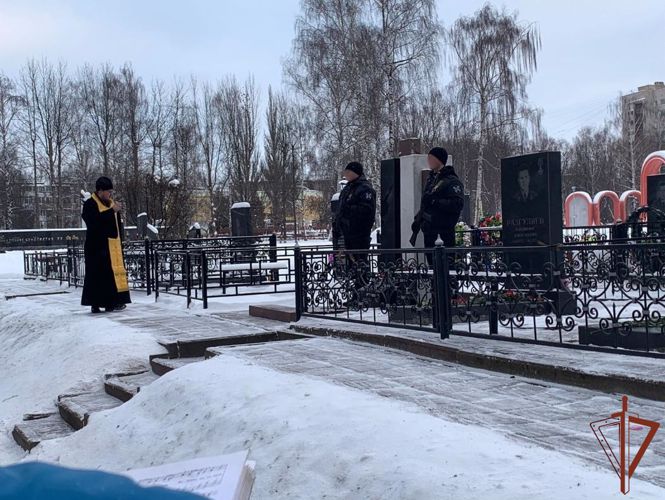 В Ярославле сотрудники Росгвардии почтили память погибших товарищей
