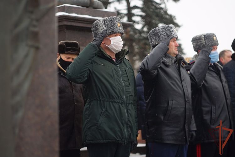 Росгвардия приняла участие в мероприятиях в честь 79-й годовщины освобождения Воронежа от немецко-фашистских захватчиков