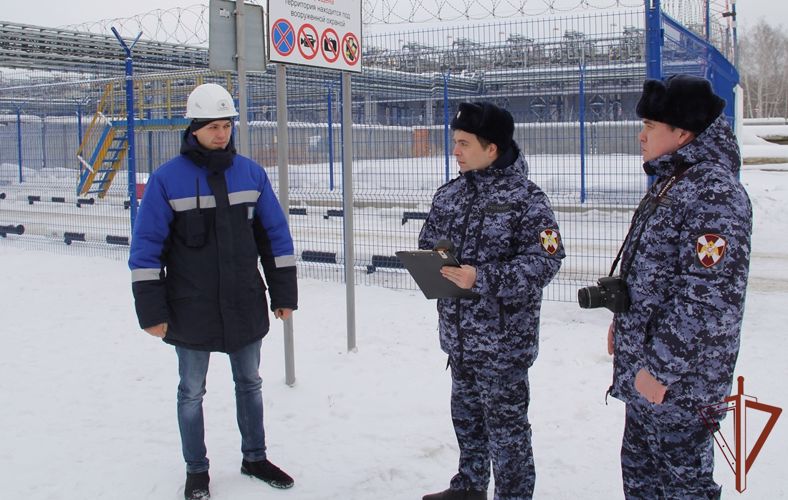 В Уральском округе Росгвардии подвели итоги лицензионно-разрешительной работы и государственного контроля  
