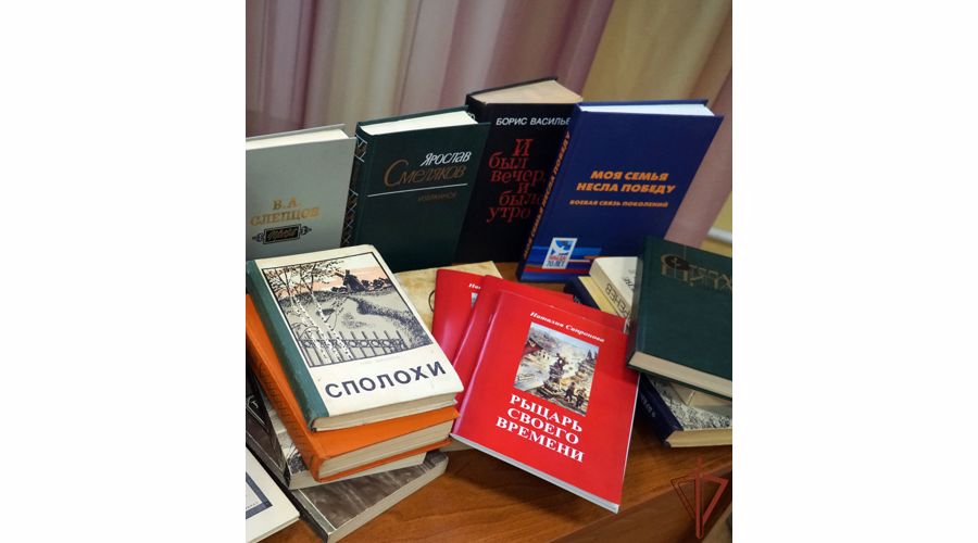 Росгвардейцы Центрального округа присоединились к акции «Дарите книги с любовью»