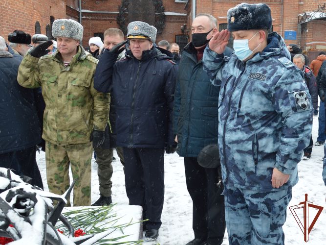 В Сибири военнослужащие и сотрудники Росгвардии почтили память воинов-интернационалистов