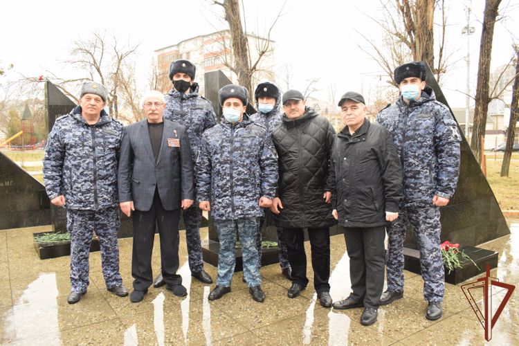 Память воинов-интернационалистов почтили в Северо-Кавказском округе Росгвардии