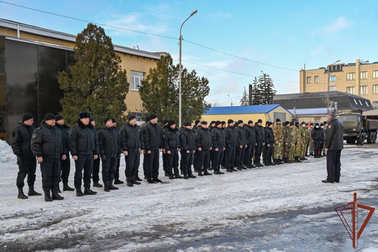 Сотрудники ставропольского ОМОН Росгвардии почтили память погибших коллег