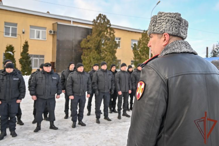 Сотрудники ставропольского ОМОН Росгвардии почтили память погибших коллег