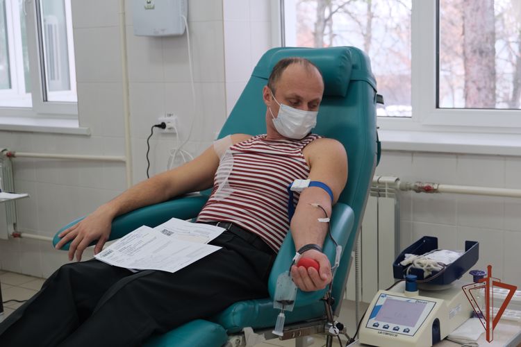 Донорская акция Росгвардии прошла в Курской области    