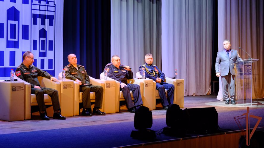 Росгвардейцы Центрального округа провели мероприятия акции  "Неделя мужества"