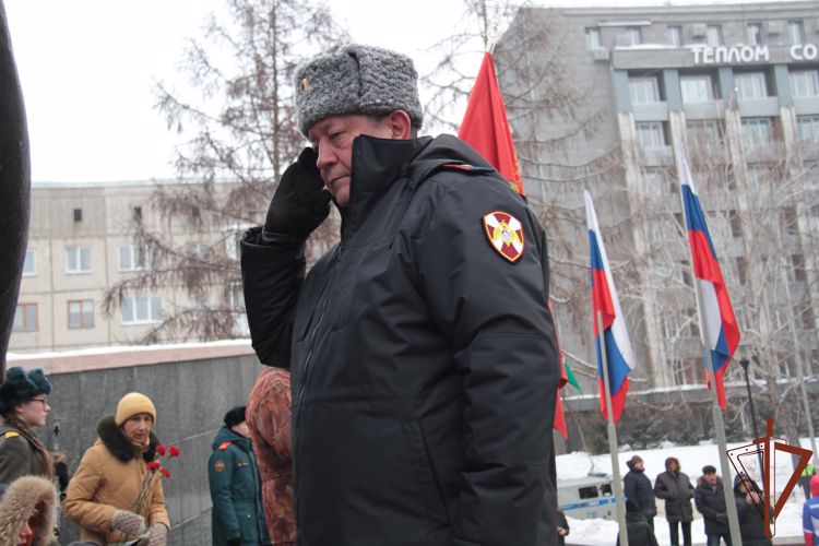В Сибири военнослужащие и сотрудники Росгвардии почтили память воинов-интернационалистов