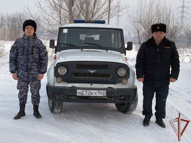 Росгвардейцы помогли вернуться домой кузбасской пенсионерке с потерей памяти