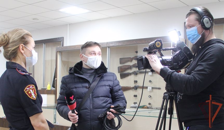 Очередной выпуск ведомственной программы «Росгвардия. Всегда на страже»  вышел  в эфире тюменского телевидения (видео)