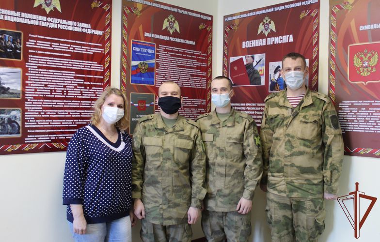 В центре подготовки личного состава Северо-Западного округа Росгвардии проходит акция «Посылка солдату» 