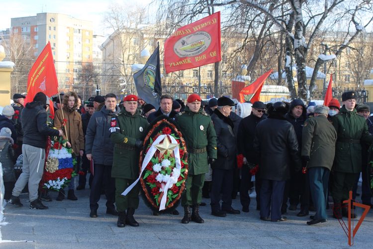 Росгвардейцы в Приволжье почтили память воинов-интернационалистов