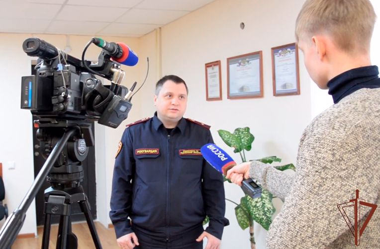 Уральские СМИ рассказывают о работе подразделений лицензионно-разрешительной работы Росгвардии (видео)