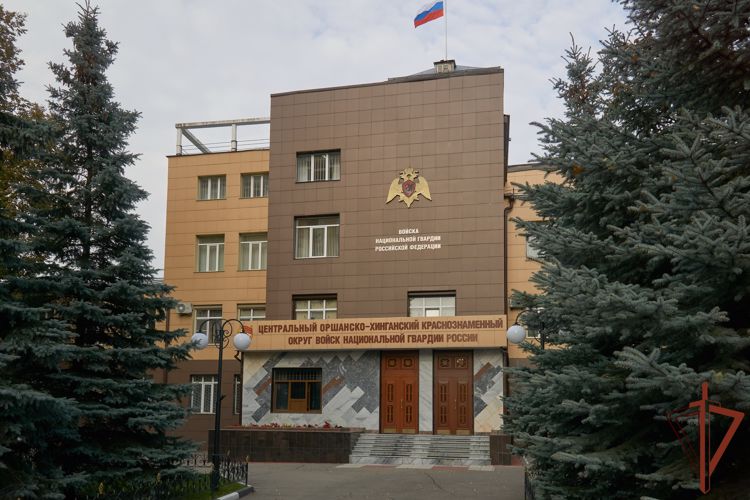 Командующий Центральным округом Росгвардии поздравил военных автоинспекторов с профессиональным праздником