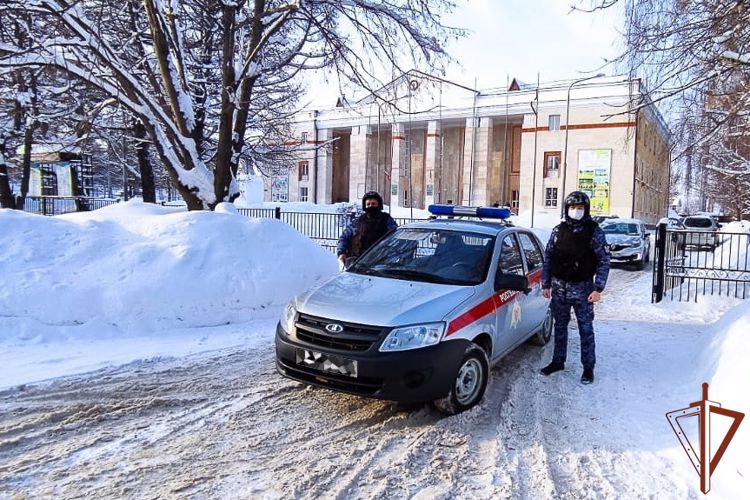 Подозреваемого в разбойном нападении задержал наряд Росгвардии в Чистополе 