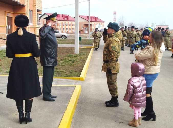 Ключи от квартир в новостройке Волгодонска получили военнослужащие Росгвардии