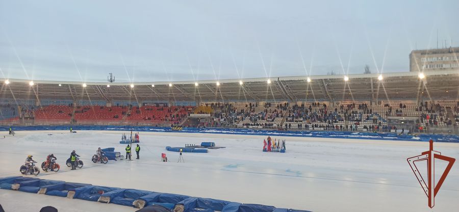 Росгвардия обеспечила безопасность чемпионата мира по мотогонкам на льду