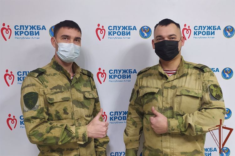 Росгвардейцы из Республики Алтай поддержали бессрочную донорскую акцию «От сердца к сердцу»