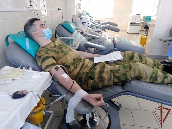 Росгвардейцы пополнили банк донорской крови медучреждений Зауралья (видео)