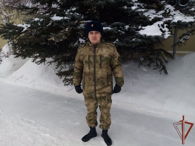 Офицер омской воинской части Росгвардии оказал содействие в задержании нетрезвого водителя