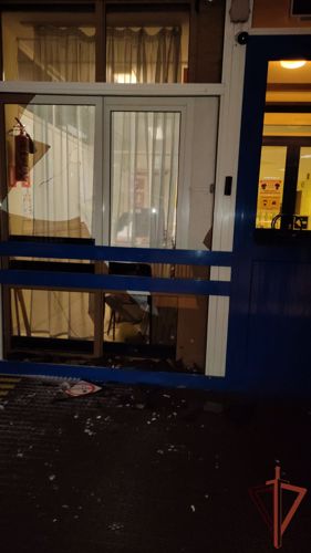 Нарядом Росгвардии задержан мужчина, который проник на территорию московской школы 