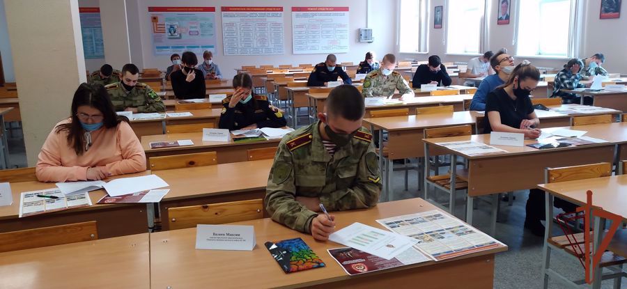 В Пермском военном институте Росгвардии прошла олимпиада по биологии для школьников, курсантов и кадет