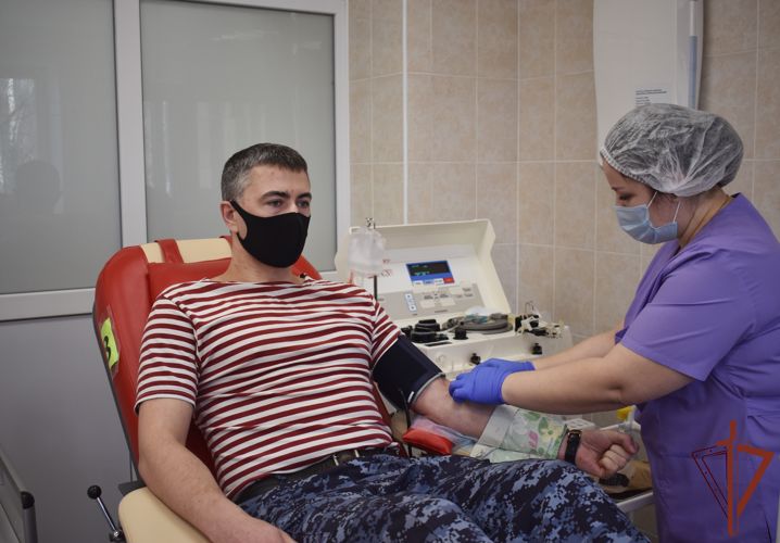 На три десятка литров пополнили росгвардейцы банк донорской крови республики Коми