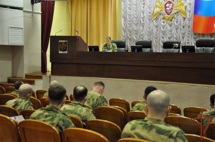 В Уральском округе Росгвардии стартовал сбор с кандидатами для поступления в академию