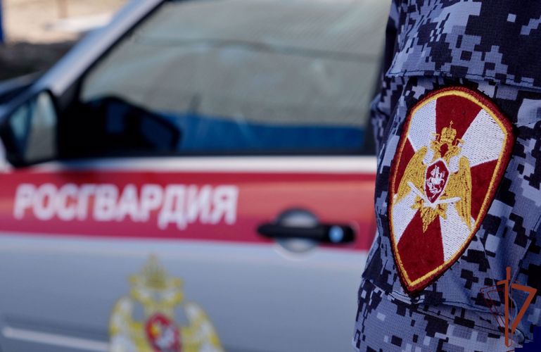 Нетрезвого дебошира задержали росгвардейцы в алуштинской больнице