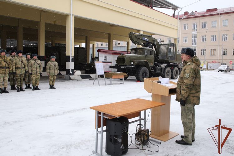В Северо-Кавказском округе Росгвардии проходит перевод вооружения и техники на летний период эксплуатации