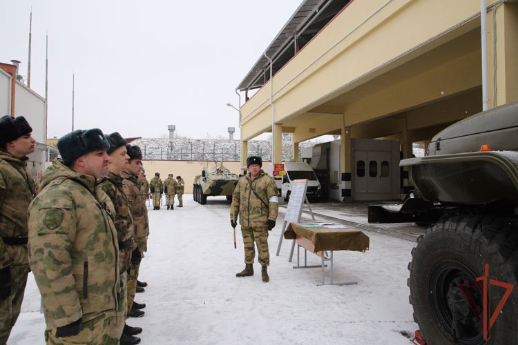 В Северо-Кавказском округе Росгвардии проходит перевод вооружения и техники на летний период эксплуатации