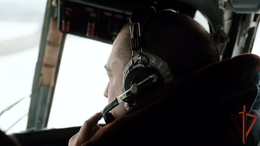 Летчики Уральского округа Росгвардии отработали пилотирование в сложных метеоусловиях