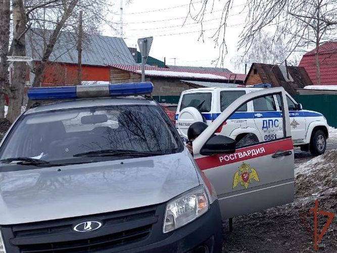 Совместные учения Росгвардии и МВД прошли в Барнауле