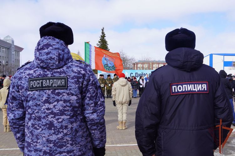 Росгвардия в НАО приняла участие во всероссийских акциях ко Дню Победы