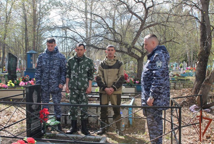 В Башкирии росгвардейцы почтили память отца Героя России Анатолия Романова - Романова Александра Матвеевича