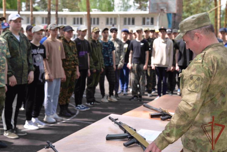 Ежегодная всероссийская акция «Каникулы с Росгвардией» стартовала на Урале