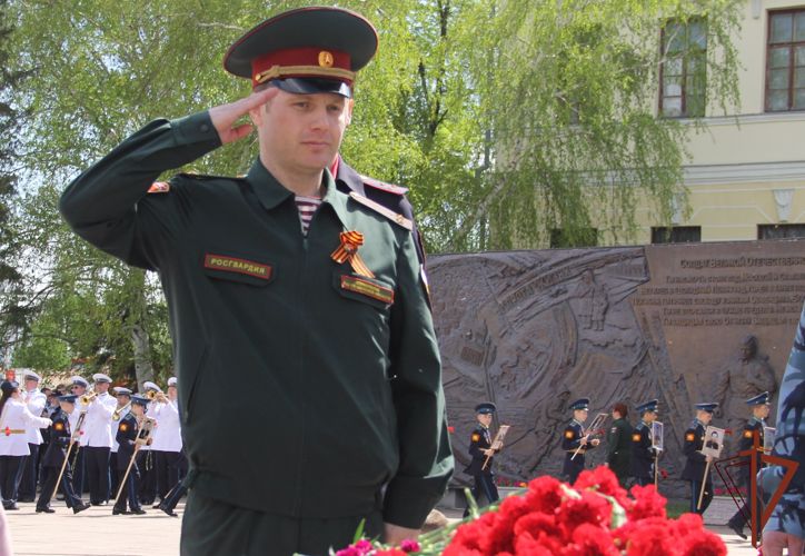 Росгвардия приняла участие в патриотической акции «Парад Победителей» в Тюмени