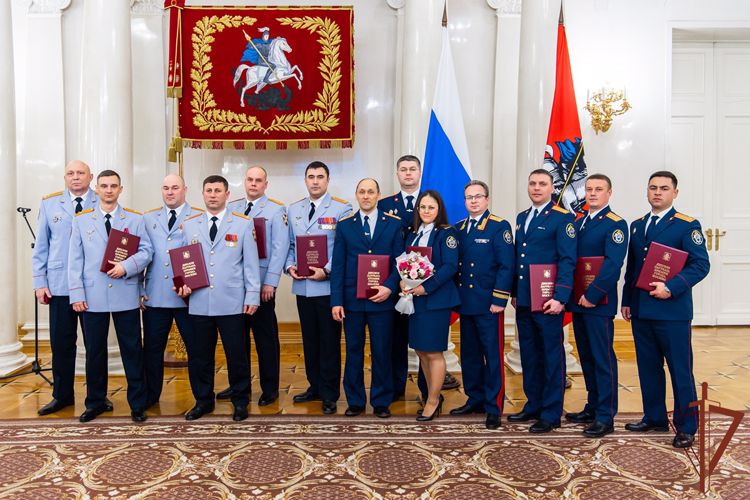 Росгвардейцам вручили премии в области обеспечения безопасности в Москве