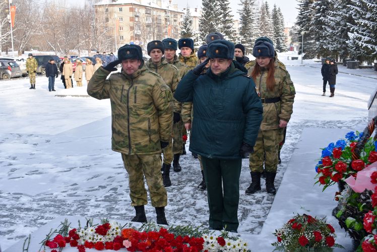 Росгвардейцы Уральского округа приняли участие в мероприятиях, приуроченных ко Дню защитника Отечества